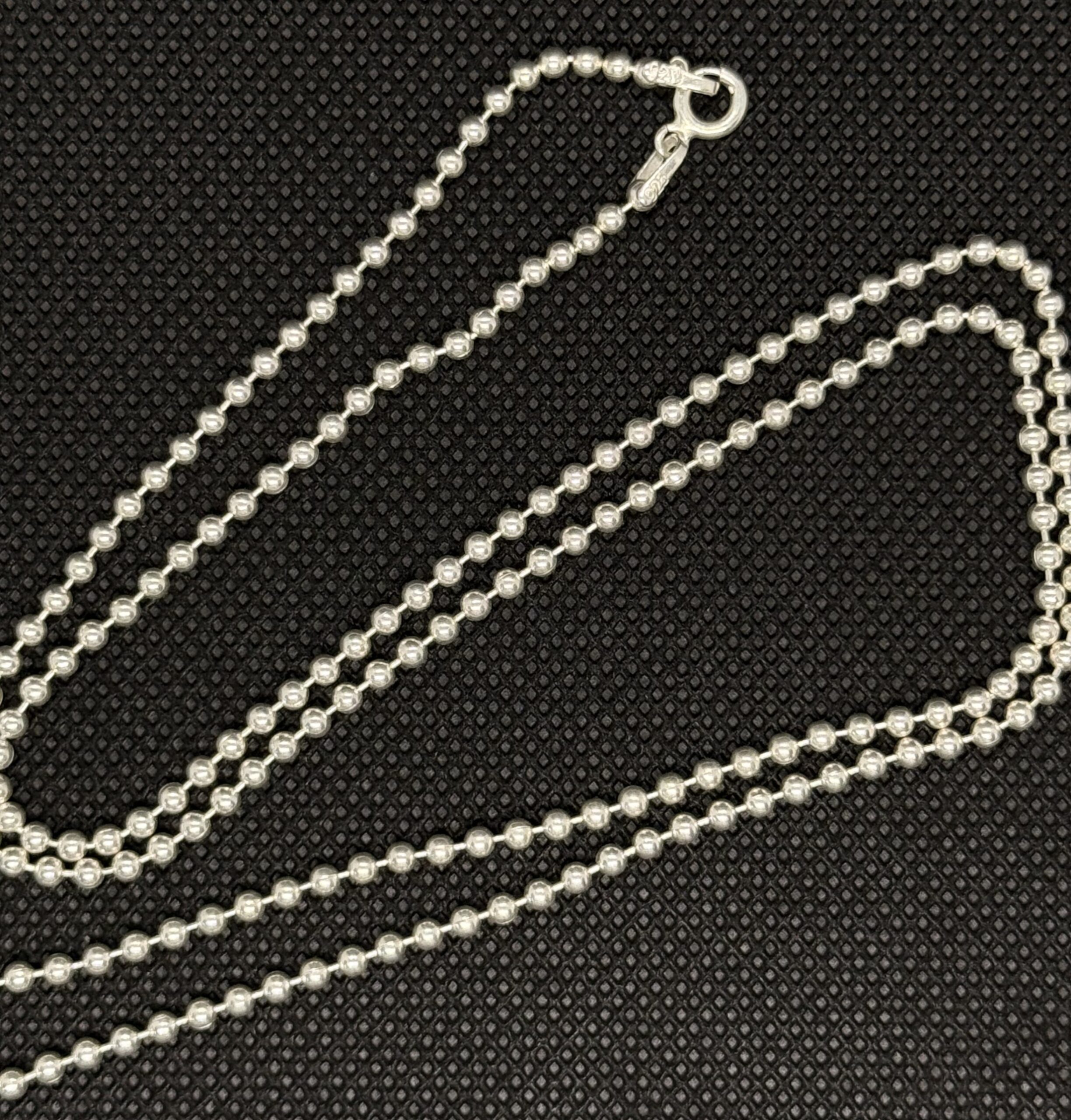 سلسلة الحمص ( bead chain ) تركي عيار 925 وزن : 11.85 جرام سلسلة الحمص ( bead chain ) تركي عيار 925 وزن : 11.85 جرام