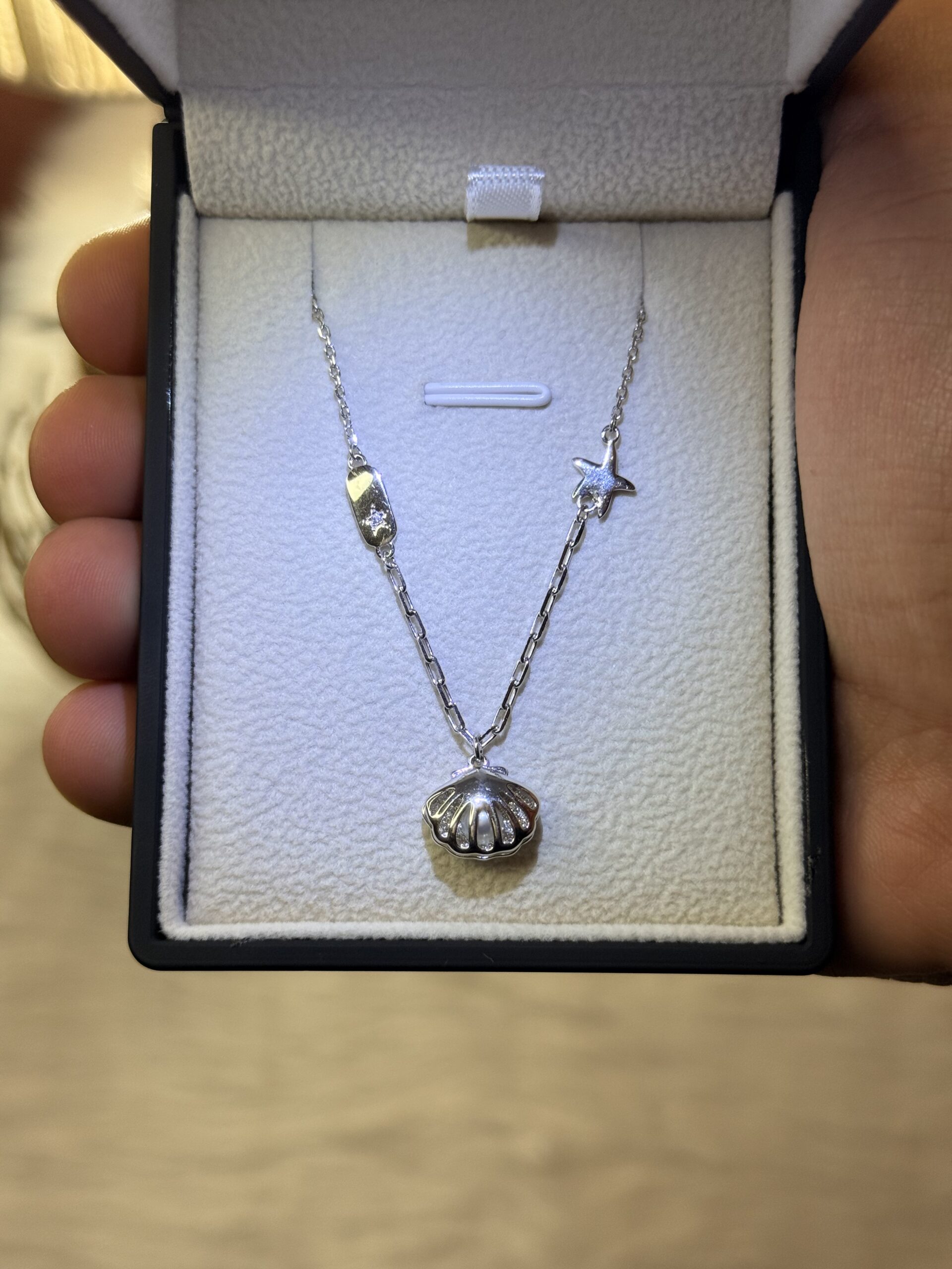 2026_06_11_10_06_20_IMG_2332 Shell Necklace with Pearl – 925 Silver